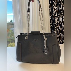 AUTHENTIC GUEES BLACK PURSE WITH CHAIN STRAP